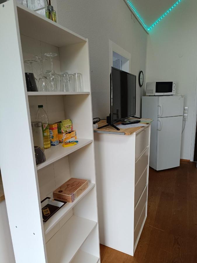 In Villa 56 Qm Apartment, 24 H Check-In,Free Parking Hannover Exteriér fotografie