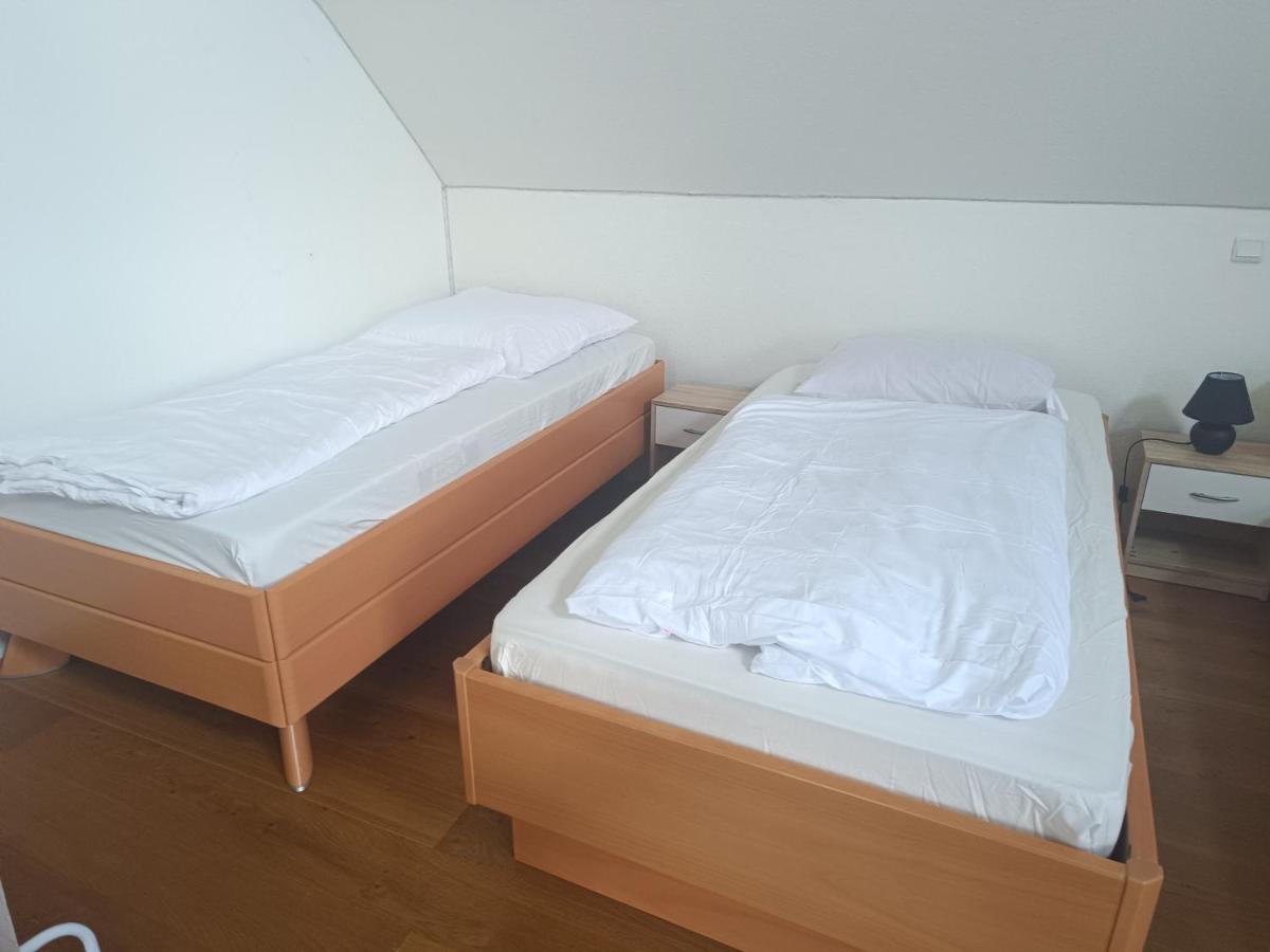 In Villa 56 Qm Apartment, 24 H Check-In,Free Parking Hannover Exteriér fotografie